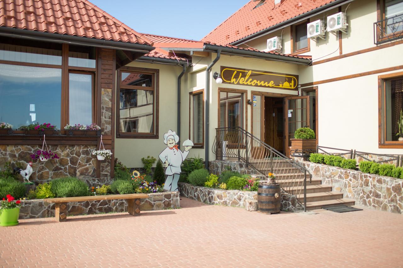 Hotel & Restaurant Complex Hap-Ok Brodki Exterior foto